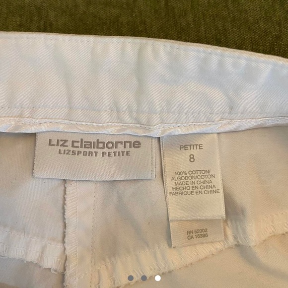 Liz Claiborne Vintage Petite Shorts - Picture 3 of 3